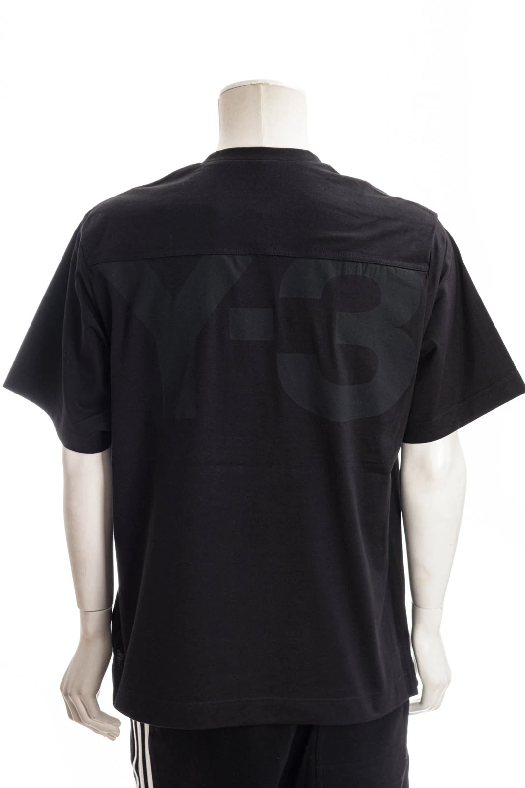Y-3 YOHJI YAMAMOTO T-Shirt M CL LOGO TEE – Bild 3