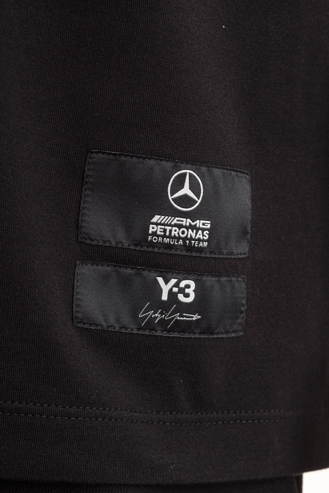 T-Shirt F1 MERCEDES AMG PETRONAS LOGO STACK SS TEE – Bild 4