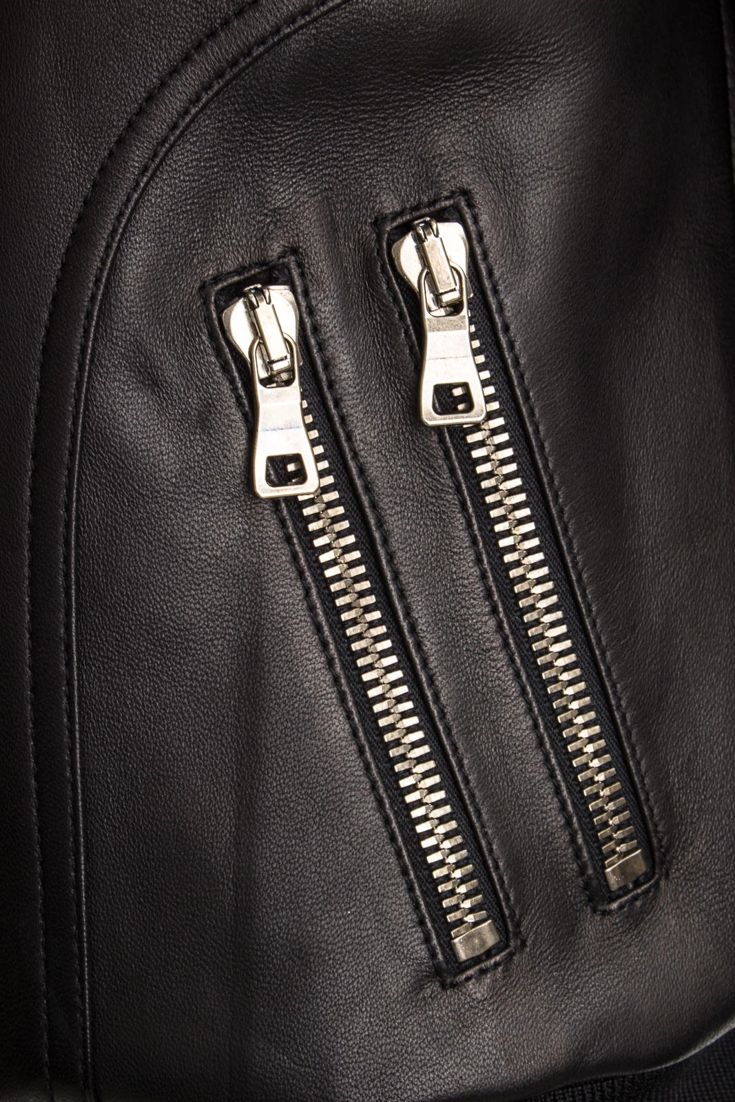 BALMAIN Lederjacke MANTEAU - Nur in unserem Store in Spremberg erhältlich. – Bild 4