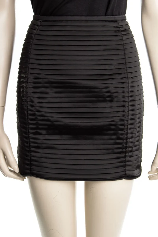 BALMAIN Rock JUPE - Nur in unserem Store in Spremberg erhältlich.