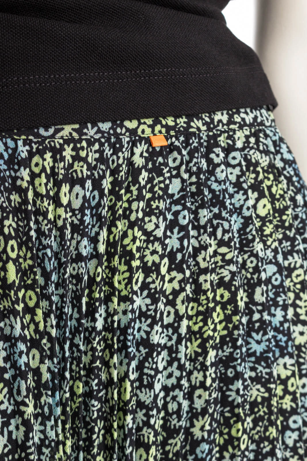 BOSS HBO Rock C_VLISSOLE – Bild 4