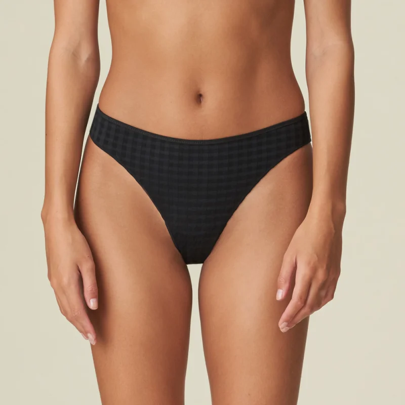 String, Modell: AVERO