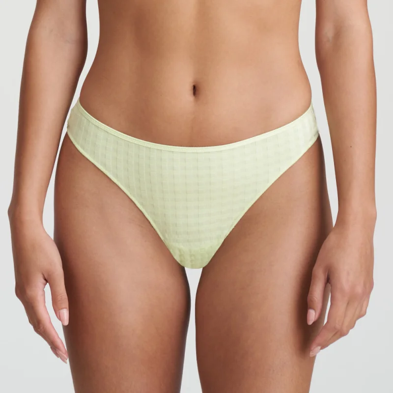 String, Modell: AVERO