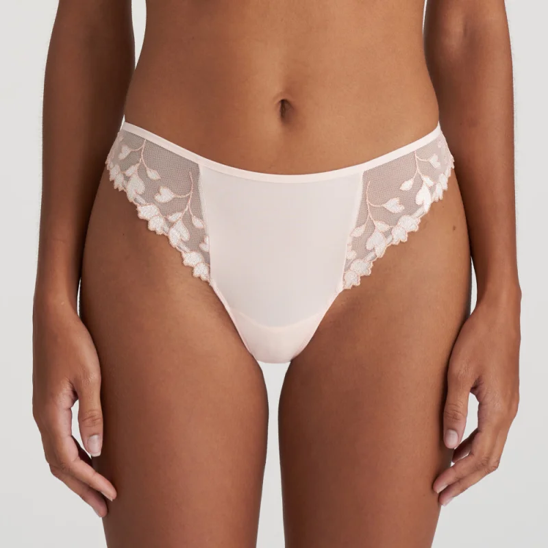 String, Modell: LEDA