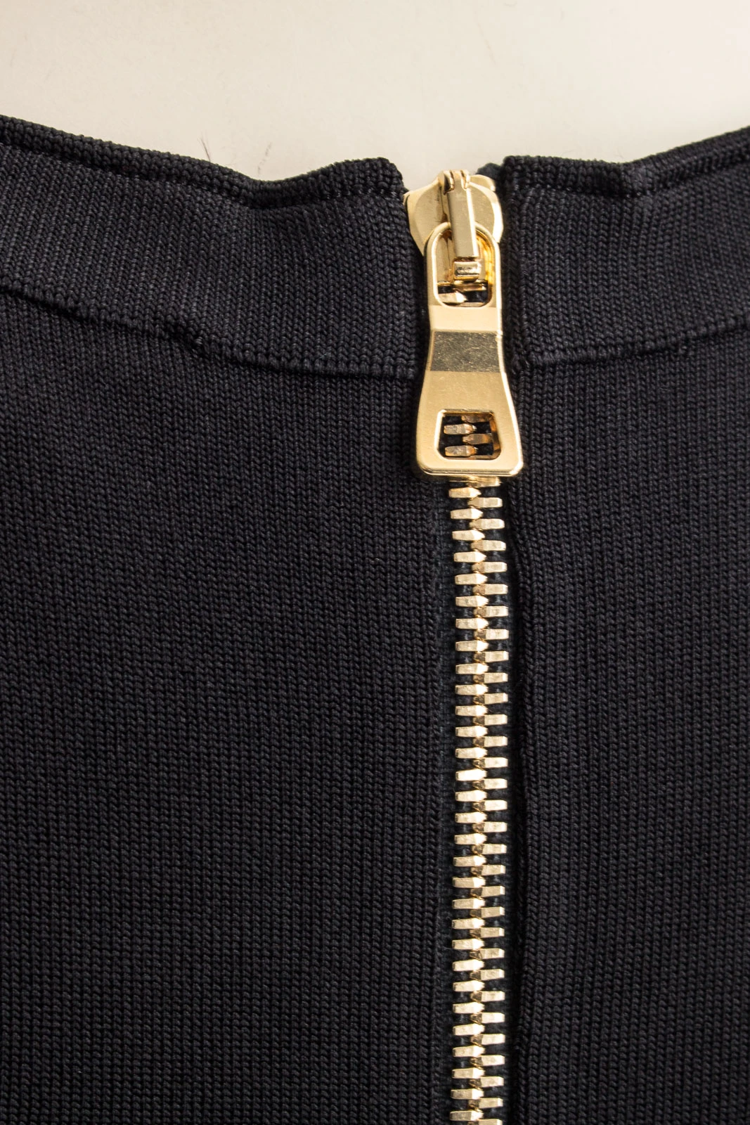 BALMAIN Kleid MAILLE - Nur in unserem Store in Spremberg erhältlich. – Bild 5