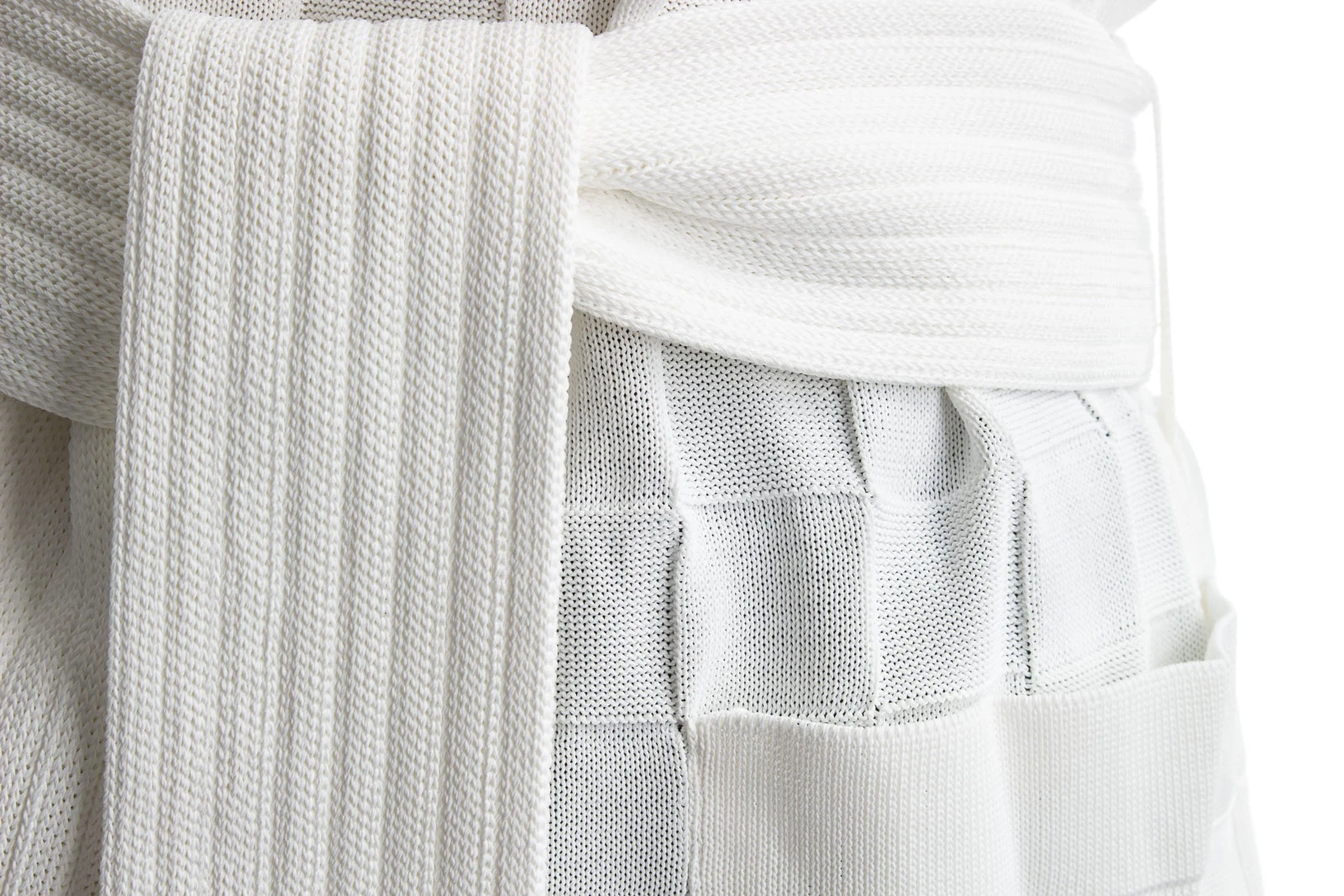 BALMAIN Jacke MAILLE WHITE - Nur in unserem Store in Spremberg erhältlich. – Bild 4