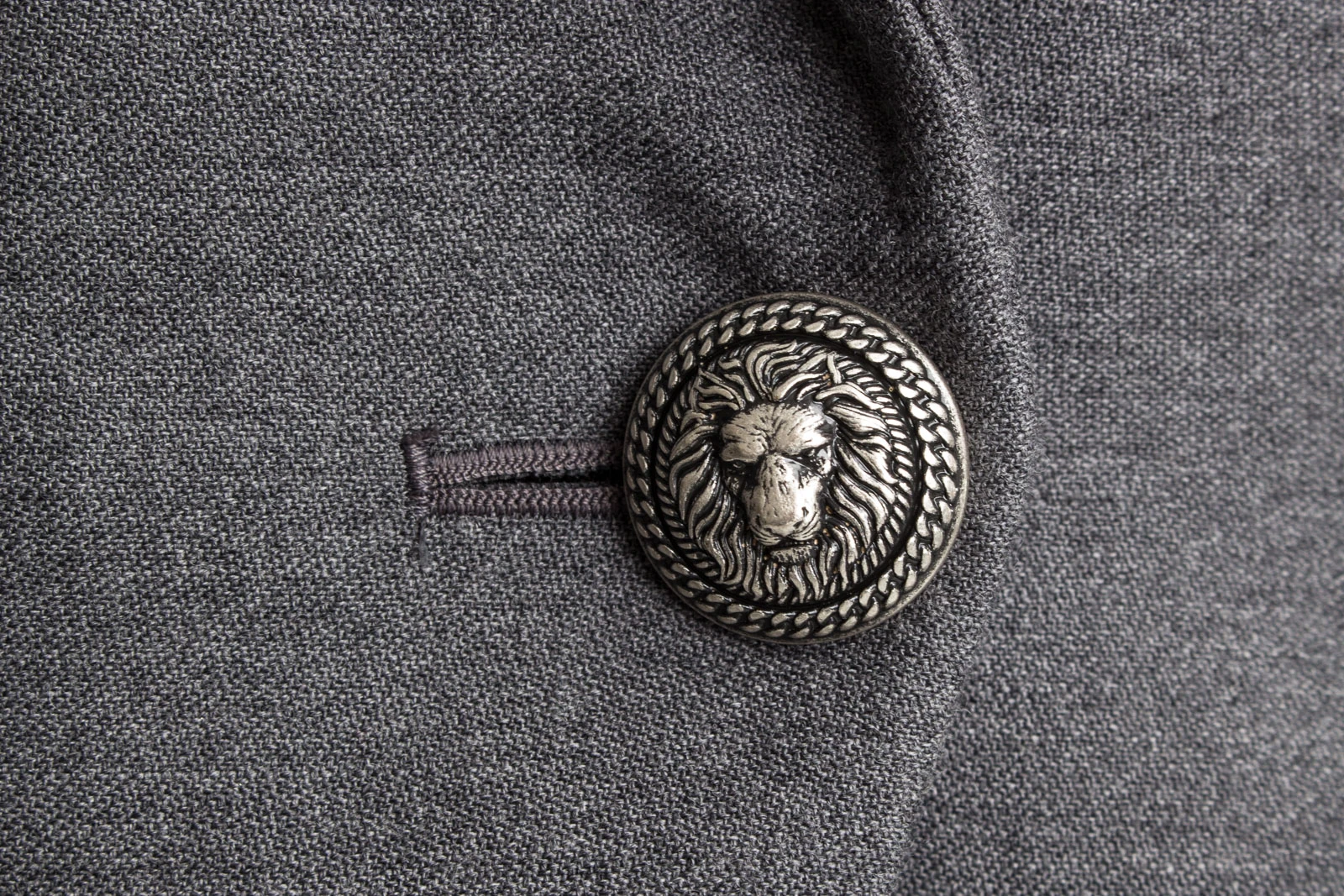 BALMAIN Blazer VESTE - Nur in unserem Store in Spremberg erhältlich. – Bild 4