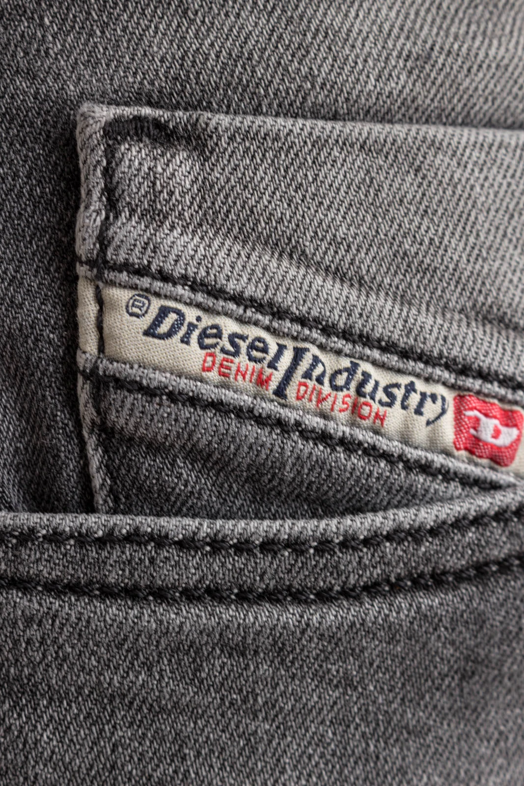 DIESEL Jeans 1979 SLEENKER L.34 – Bild 4