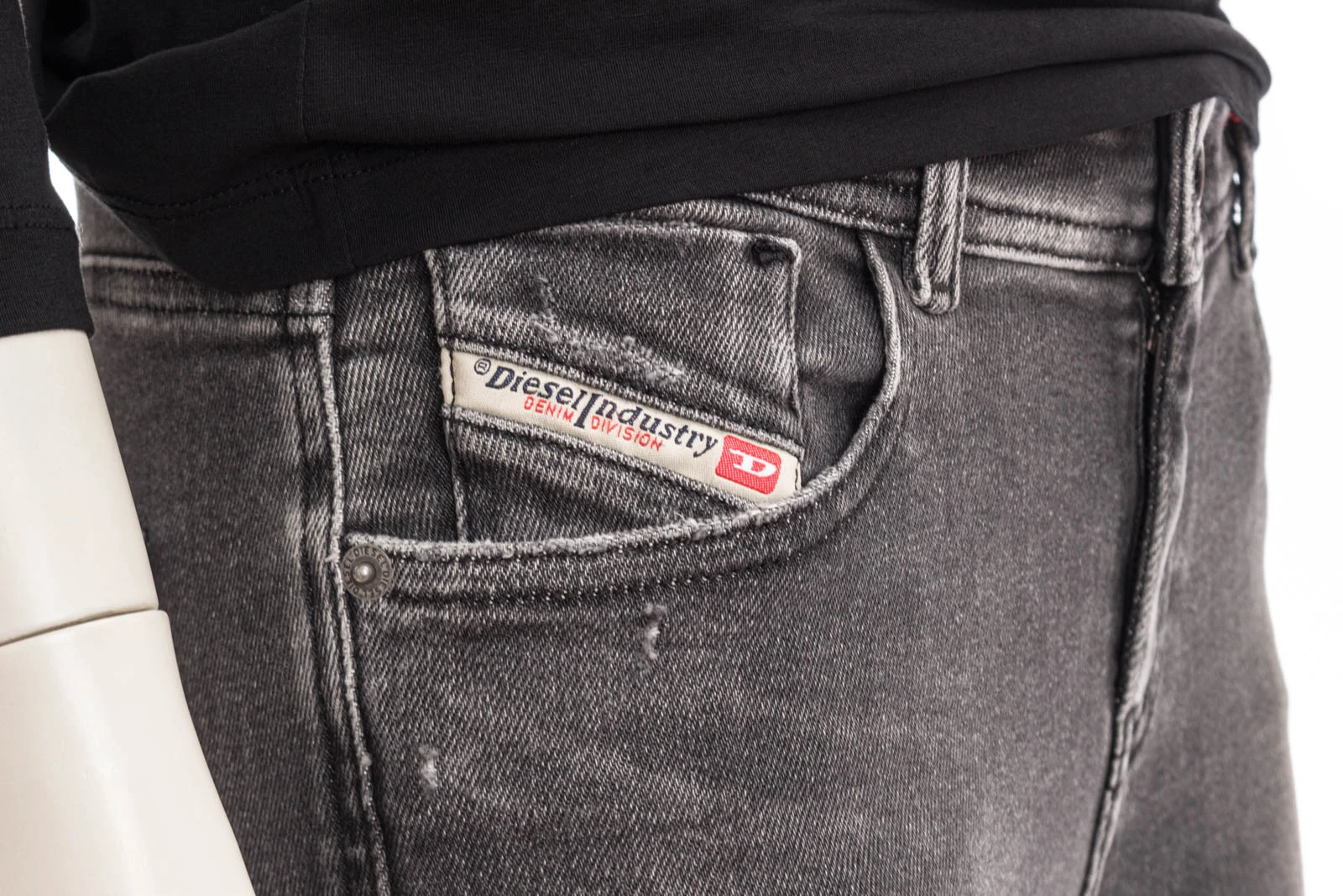 DIESEL Jeans 2017 SLANDY L.32 – Bild 4