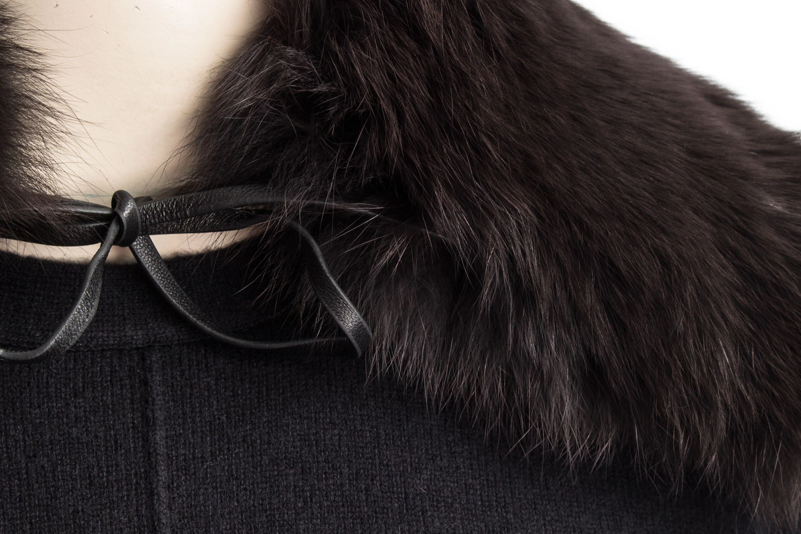 STEFFEN SCHRAUT Pelzkragen FUR COLLAR – Bild 2
