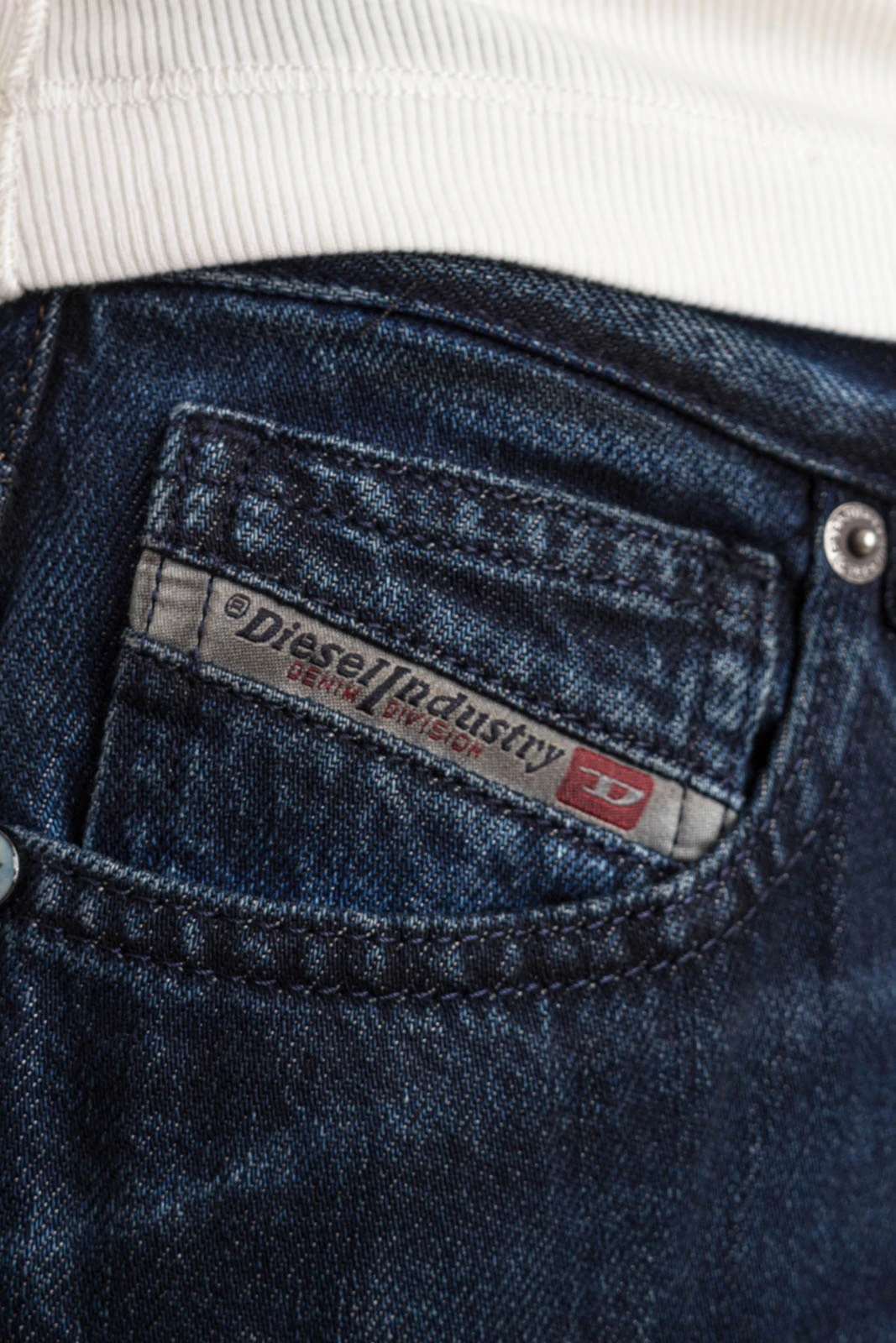 DIESEL Jeans 1971 D-SENT L32 – Bild 4